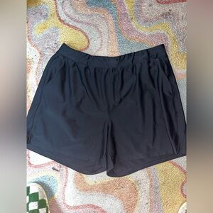 Old Navy High-Waisted PowerSoft Shorts -- 5-inch inseam